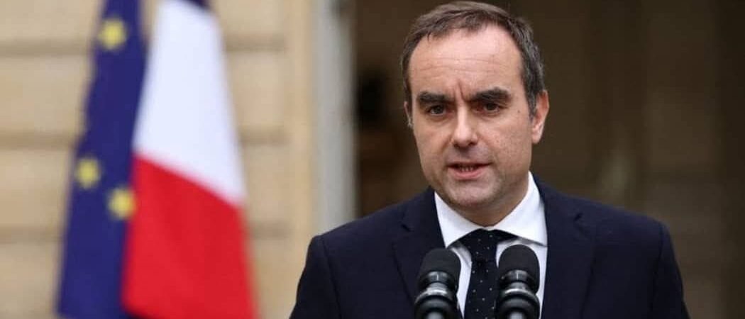 La démission surprise de Sébastien Lecornu en France