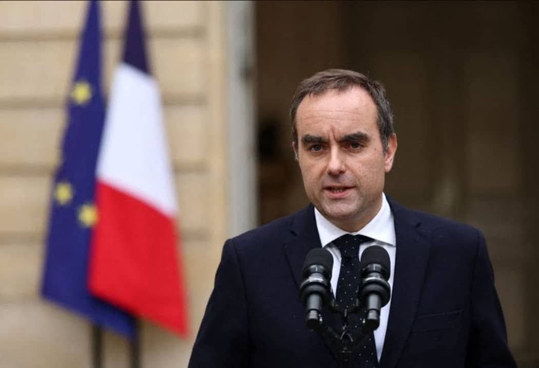 La démission surprise de Sébastien Lecornu en France