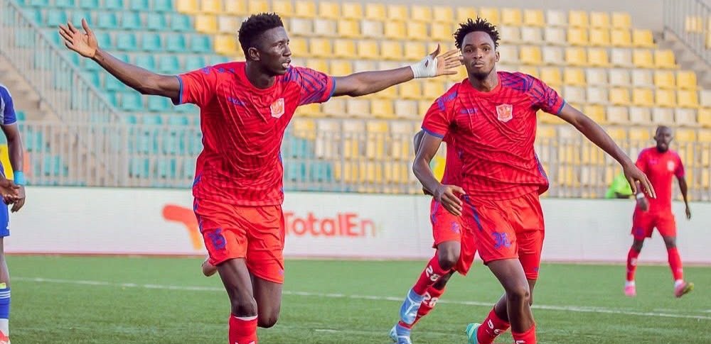 TOUS UNIS DERRIÈRE LES MATAMKAS