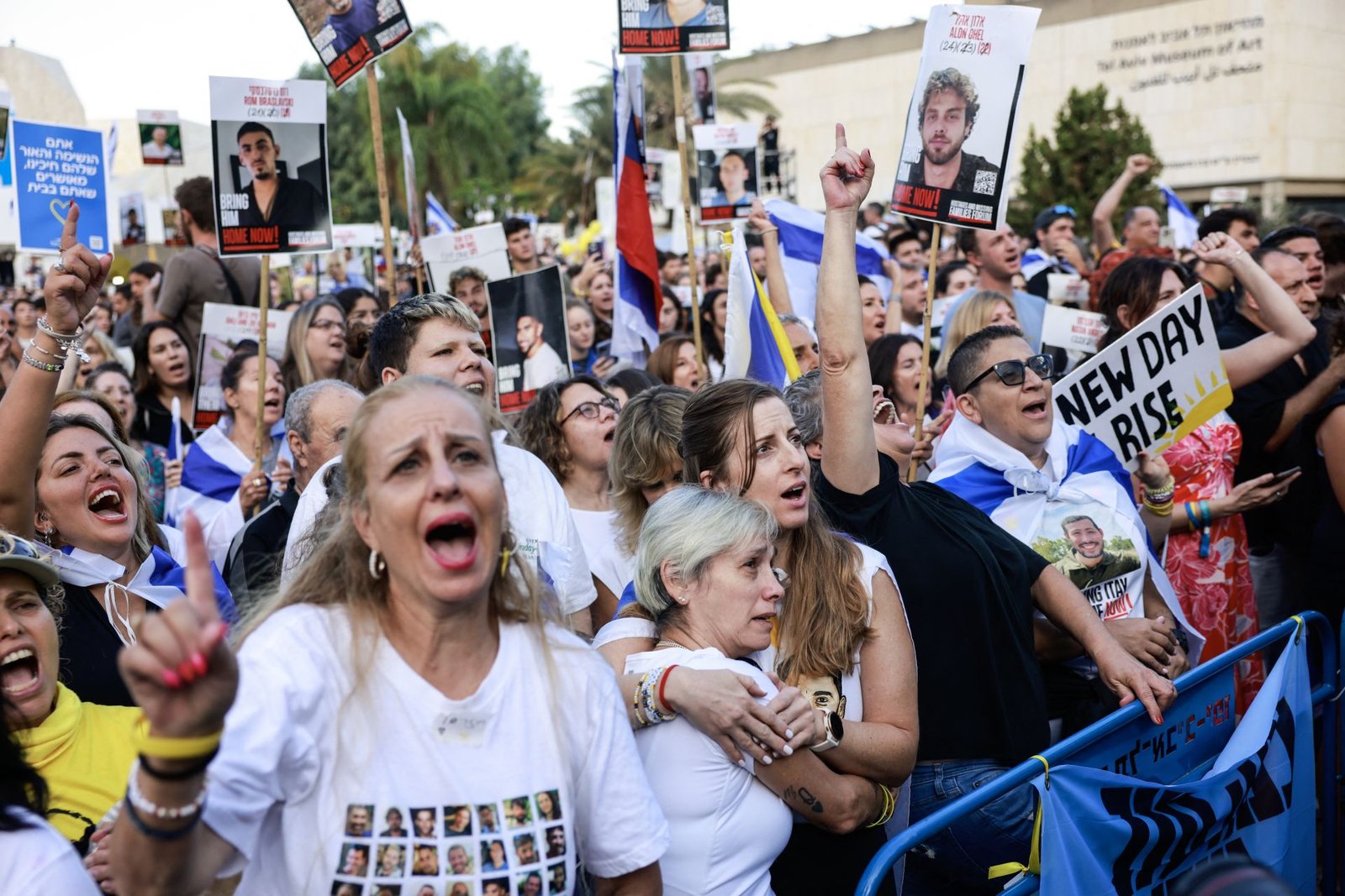 PAIX À GAZA ET UN CESSEZ LE FEU DOUTEUX